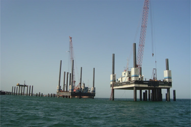 แพลตฟอร์มการติดตั้ง Jack Up Wind Farm สามารถเปลี่ยนการติดตั้งกังหันลมนอกชายฝั่งได้อย่างไร