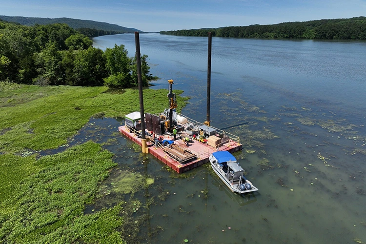 โป๊ะโมดูลาร์